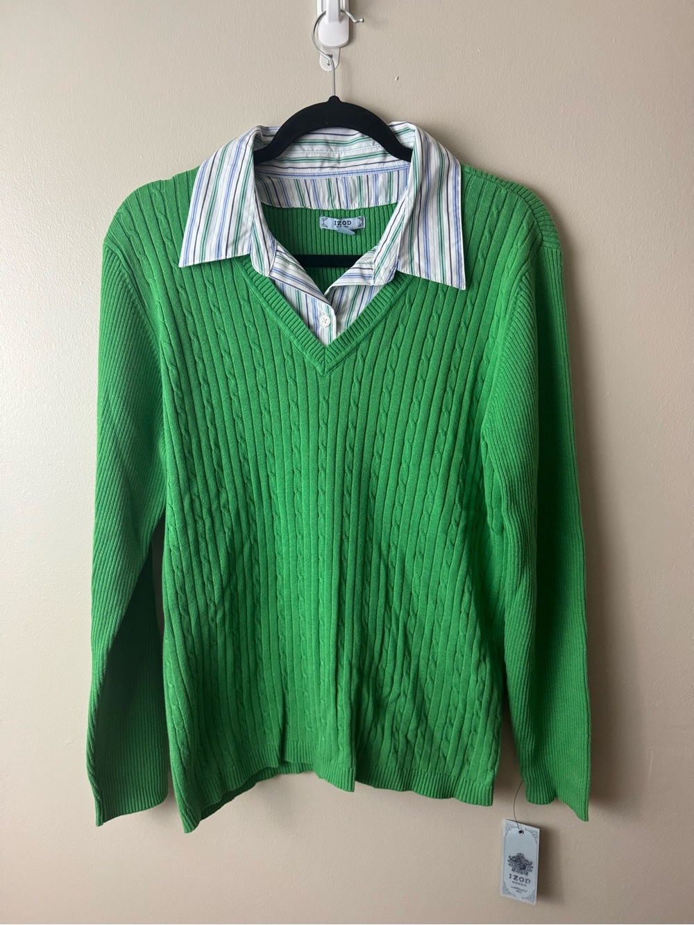 NWT Izod Cable-Knit V-Neck Sweater with Shirt Collar 1XL